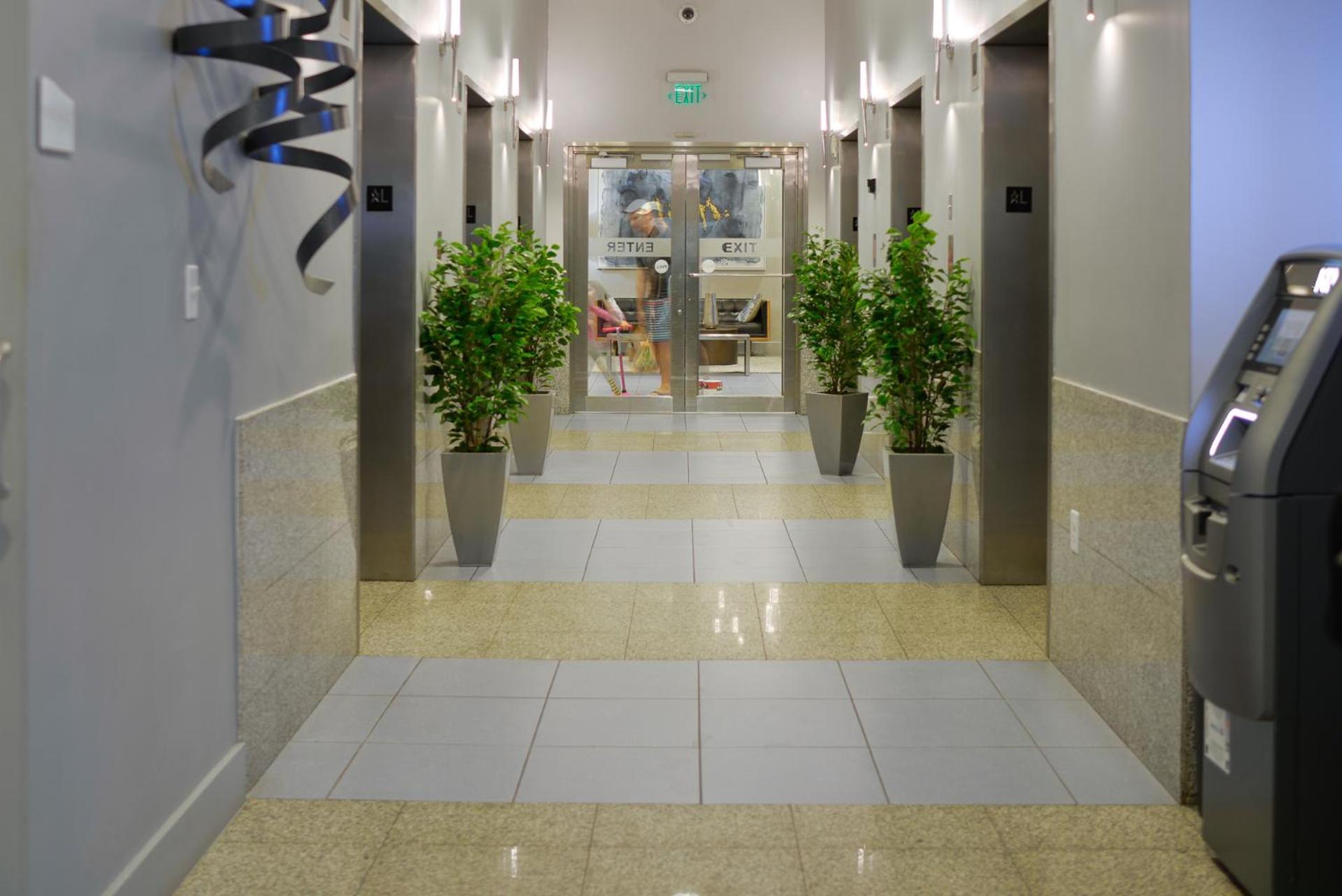 Wonderful Condo In The Heart Of Brickell With Pool ميامي المظهر الخارجي الصورة